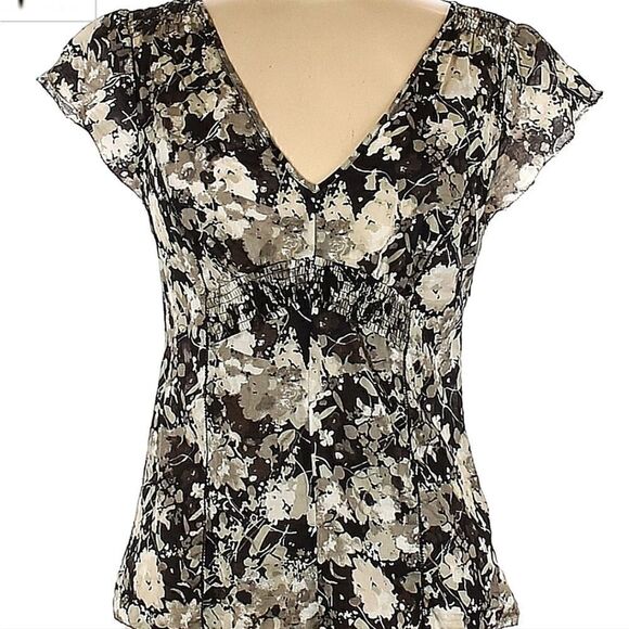 Calvin Klein Floral Cap Sleeve V Neck Blouse - Picture 1 of 14